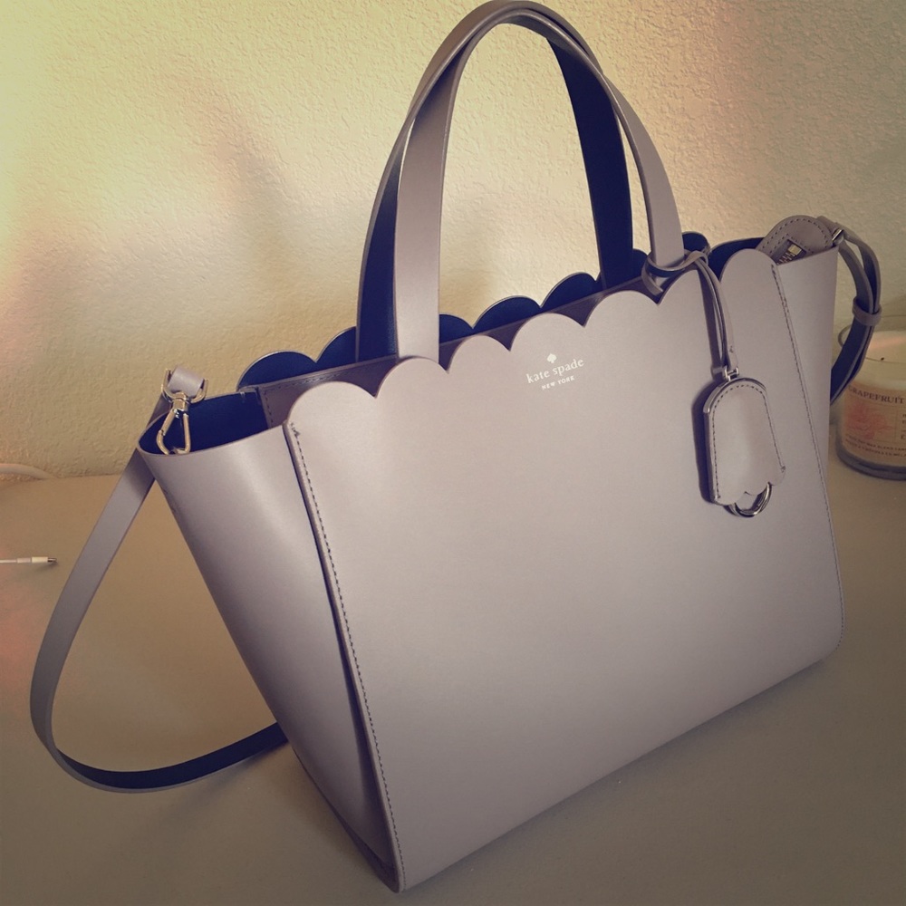 Trendy scalloped Kate Spade handbag